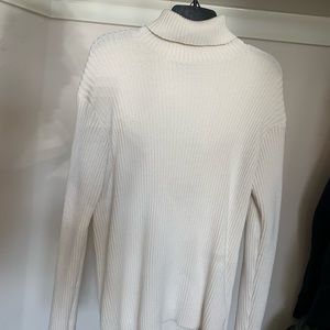 White Cotton Turtleneck
